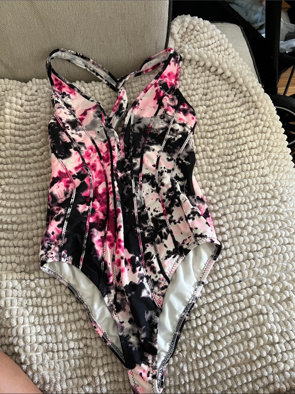 Source Unknown Pink and Black Tie-Dye Girls One-Piece Swimsuit